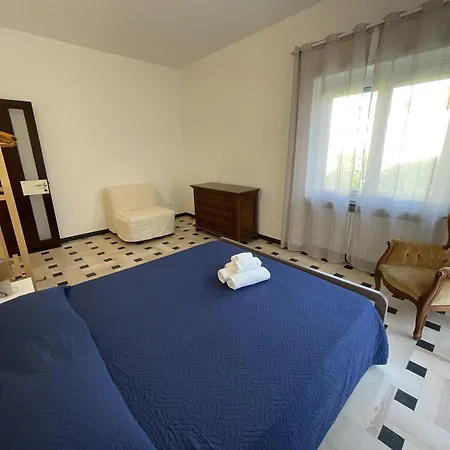 Apartment Airaldi8 - Trilocale Nel Budello Ampio E Soleggiato 50 M Dal Mare Alassio