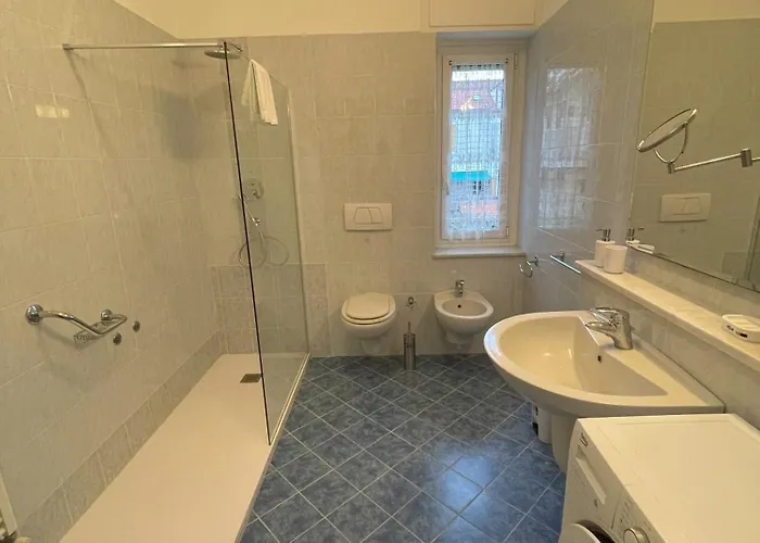 Airaldi8 - Trilocale Nel Budello Ampio E Soleggiato 50 M Dal Mare Appartement